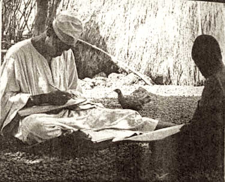 Classe de Qur'an. Maître (karamoko) et élève  (jangoowo)