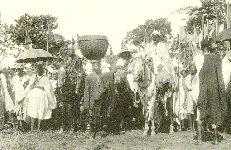 Almaami Sori yillili et sa suite (mbatu)